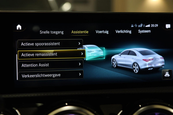 Mercedes-Benz CLA-Klasse 200 AMG NAP/DEAELERONDERHOUD/PANO/MEMORY/KEYLESS/CAMERA/VOL!