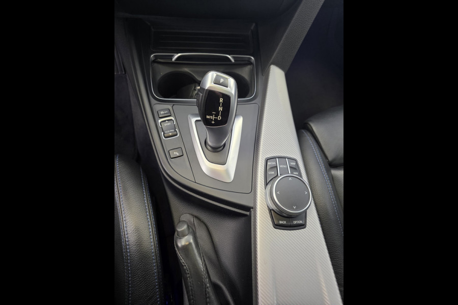 BMW 3 Serie Touring 318i M Sport Corporate Lease Automaat – Vol Opties – Pano – NAP