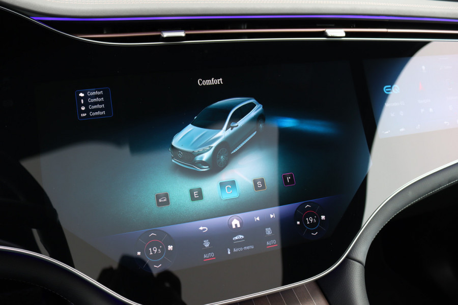 Mercedes-Benz EQS SUV 500 4MATIC Luxury Line 108 kWh | Luchtvering | Hyperscreen | Achterasbesturing | Distronic+ | Stoelventilatie | HUD | Elek. Achterbank | Burmester | Warmtepomp | Digital Light |