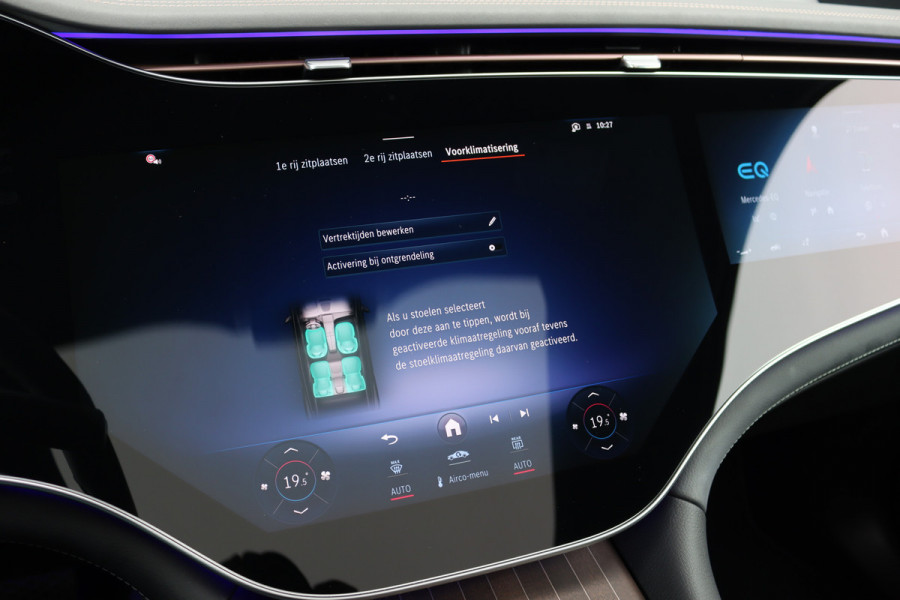 Mercedes-Benz EQS SUV 500 4MATIC Luxury Line 108 kWh | Luchtvering | Hyperscreen | Achterasbesturing | Distronic+ | Stoelventilatie | HUD | Elek. Achterbank | Burmester | Warmtepomp | Digital Light |