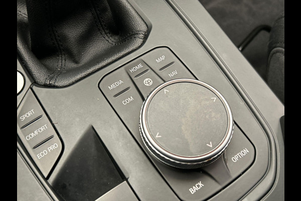 BMW 1-serie 118i Executive Edition * Origineel Nederlands * Carplay Navigatie Climate-control Cruise