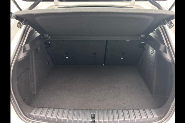 BMW 1-serie 118i Executive Edition * Origineel Nederlands * Carplay Navigatie Climate-control Cruise