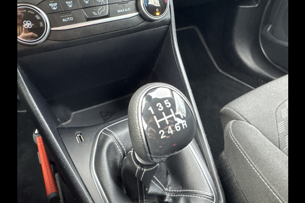 Ford Fiesta 1.0 EcoBoost Hybrid TITANIUM CRUISE/AIRCO/BLUETOOTH