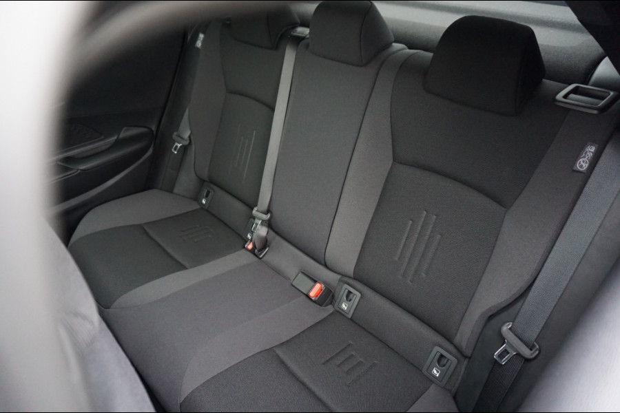 Toyota C-HR 2.0 PHEV 220PK Dynamic NIEUW | LUXE