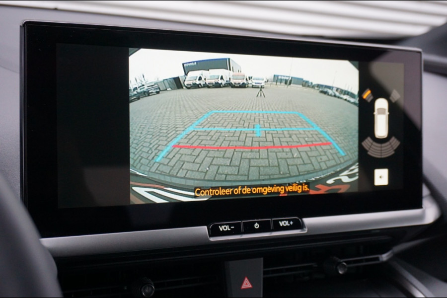 Toyota C-HR 2.0 PHEV 220PK Dynamic NIEUW | LUXE