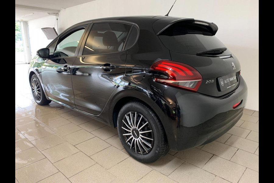 Peugeot 208 1.2 PureTech Blue Lion AIRCO NAVI CRUISE ELEK RAMEN CENT VERG SPARCO WIELDOPSET MULTI STUUR MISTLAMPEN NIEUWSTAAT