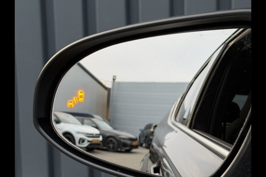 Toyota C-HR 2.0 Hybrid Dynamic | BSM | PDC V+A | Rijklaar!!