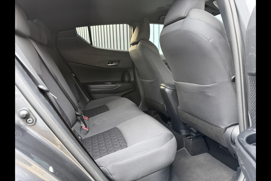 Toyota C-HR 2.0 Hybrid Dynamic | BSM | PDC V+A | Rijklaar!!