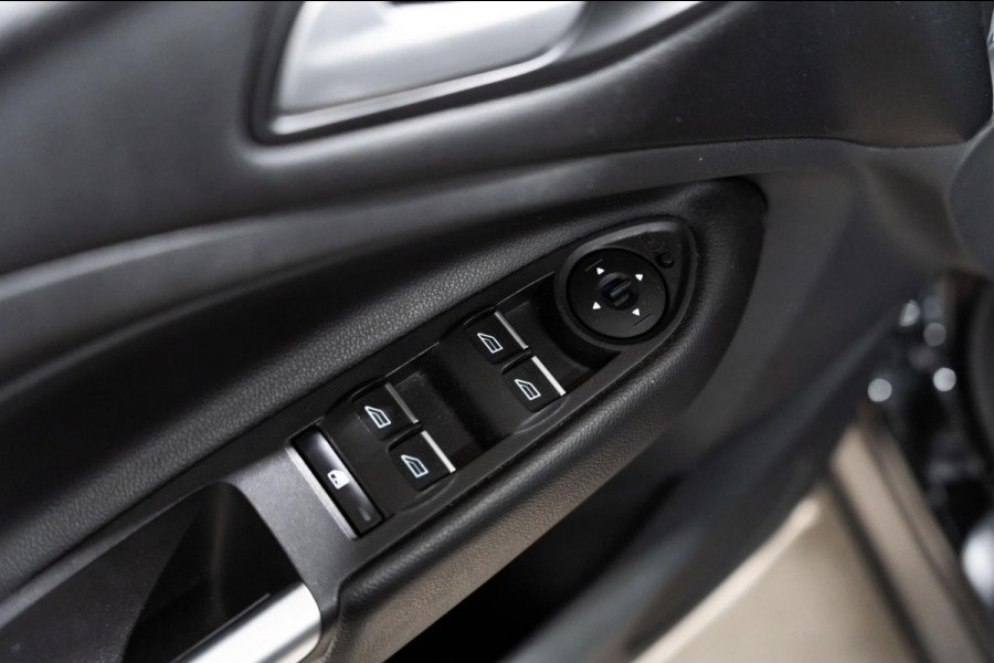 Ford Kuga 1.5 EcoBoost Trend Ultimate Trekhaak Bluetooth Led LM Velgen