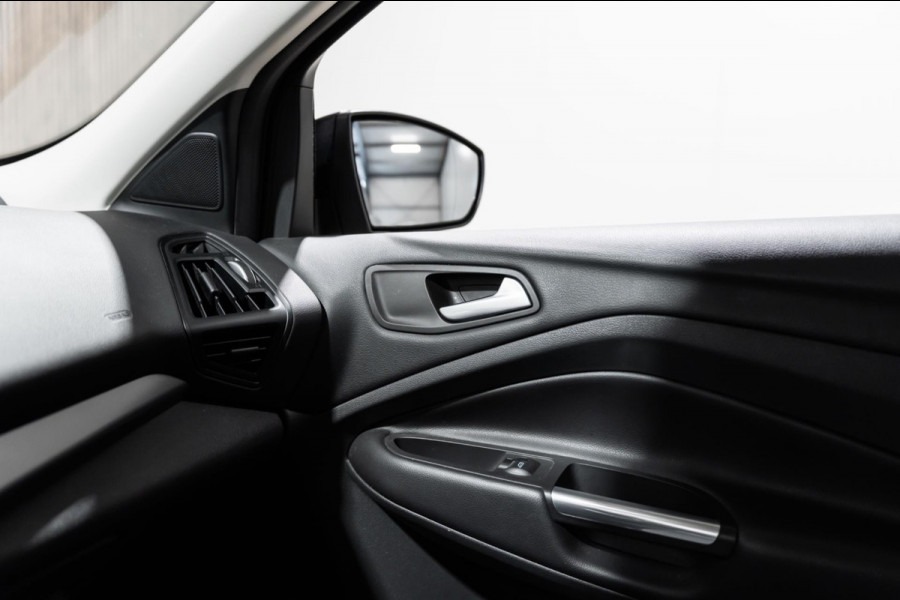 Ford Kuga 1.5 EcoBoost Trend Ultimate Trekhaak Bluetooth Led LM Velgen