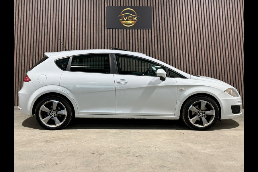 Ford Kuga 1.5 EcoBoost Trend Ultimate Trekhaak Bluetooth Led LM Velgen