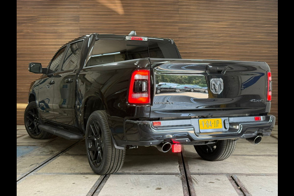 Dodge Ram 1500 5.7 V8 4x4 Crew Cab Sport | Full BLACK | Camera | ALPINE | Soft Cover | Apple Carplay | Cruise |