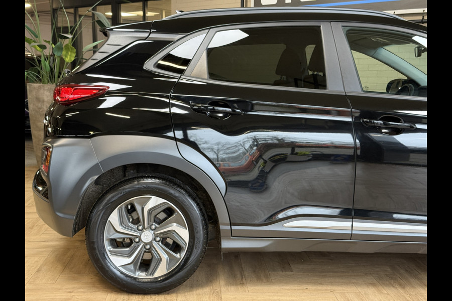 Hyundai Kona 1.6 GDI HEV Fashion | Navi | ACC | Krell | Camera | HUD | Dode hoek | 100% Dealer onderhouden!