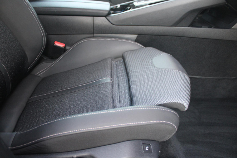 Peugeot 508 SW 1.6 HYbrid 225PK ALLURE BLACK PACK MATRIX LED KOPLAMPEN | ADAPTIEVE ACHTERVERLICHTING | SFEERVERLICHTING | NAVIGATIE | DRAADLOOS APPLE CARPLAY/ANDROID AUTO | HD CAMERA'S VOOR EN ACHTER PLUS 360 | ADAPTIEVE CRUISCONTROL | COMFORT BUSINESS PACK - AGR VOORSTOELEN MET UITSCHUIFBARE NEUS, STOELVERWARMING, ELEKTRISCH VERSTELBARE HELLINGSHOEK/LENDESTEUN | DODEHOEKBEWAKING | 18'' LICHTMETALEN VELGEN TYPE SPERONE BLACK | DONKERE HEMELBEKLEDING | ELEKTRISCH BEDIENBARE ACHTERKLEP | GLANZEND ZWARTE DAKRAILING | EXTRA GETINTE ACHTERRUITEN |