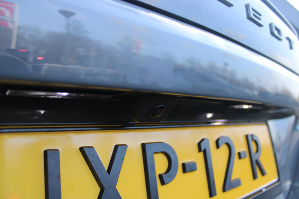 Peugeot 508 SW 1.6 HYbrid 225PK ALLURE BLACK PACK MATRIX LED KOPLAMPEN | ADAPTIEVE ACHTERVERLICHTING | SFEERVERLICHTING | NAVIGATIE | DRAADLOOS APPLE CARPLAY/ANDROID AUTO | HD CAMERA'S VOOR EN ACHTER PLUS 360 | ADAPTIEVE CRUISCONTROL | COMFORT BUSINESS PACK - AGR VOORSTOELEN MET UITSCHUIFBARE NEUS, STOELVERWARMING, ELEKTRISCH VERSTELBARE HELLINGSHOEK/LENDESTEUN | DODEHOEKBEWAKING | 18'' LICHTMETALEN VELGEN TYPE SPERONE BLACK | DONKERE HEMELBEKLEDING | ELEKTRISCH BEDIENBARE ACHTERKLEP | GLANZEND ZWARTE DAKRAILING | EXTRA GETINTE ACHTERRUITEN |