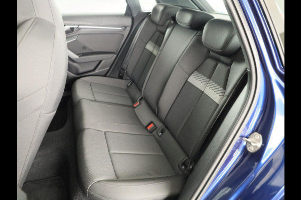 Audi A3 Sportback 40 TFSI e Advanced edition 204PK | Adaptive cruise control | Sportstoelen | Smartphone Interface