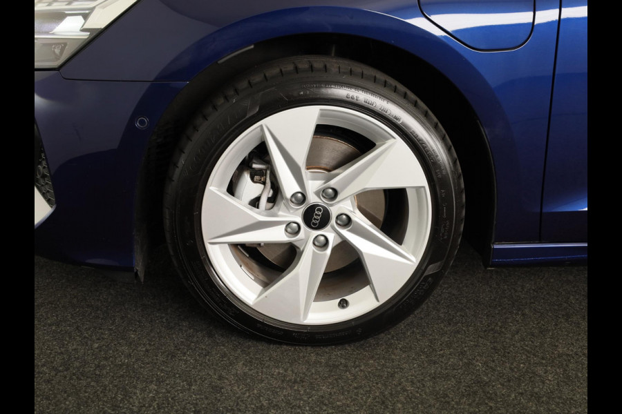 Audi A3 Sportback 40 TFSI e Advanced edition 204PK | Adaptive cruise control | Sportstoelen | Smartphone Interface