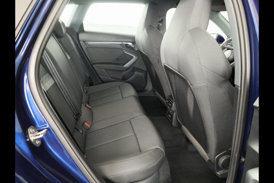 Audi A3 Sportback 40 TFSI e Advanced edition 204PK | Adaptive cruise control | Sportstoelen | Smartphone Interface