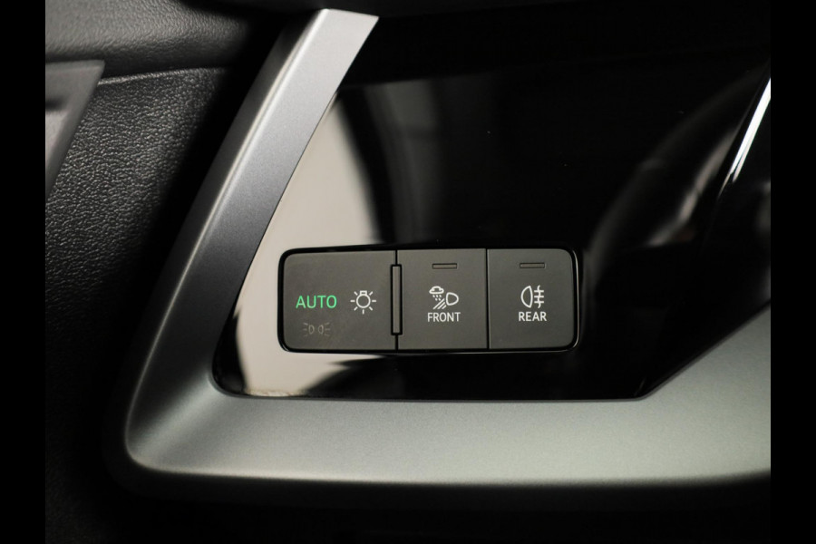 Audi A3 Sportback 40 TFSI e Advanced edition 204PK | Adaptive cruise control | Sportstoelen | Smartphone Interface