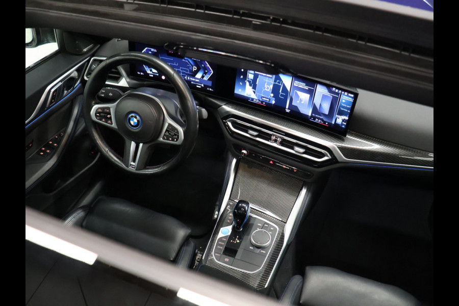 BMW i4 M50 High Executive 84 kWh SOH 94% [SCHUIFKANTELDAK, MEMORY SEATS, HARMAN/KARDON, APPLE CARPLAY, ANDROID, KUIPSTOELEN, HEAD-UP, ADAPTIVE CRUISE, 360 CAMERA, STOELVERWARMING, NIEUWSTAAT]