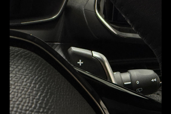 Peugeot 208 Allure BLACKEDITION Aut. 100 PK Navi Leder Led Carbon PDC ACC Carplay