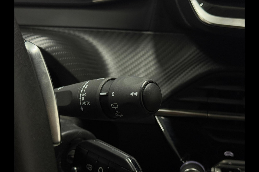 Peugeot 208 Allure BLACKEDITION Aut. 100 PK Navi Leder Led Carbon PDC ACC Carplay