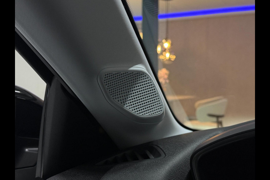 Peugeot 208 Allure BLACKEDITION Aut. 100 PK Navi Leder Led Carbon PDC ACC Carplay