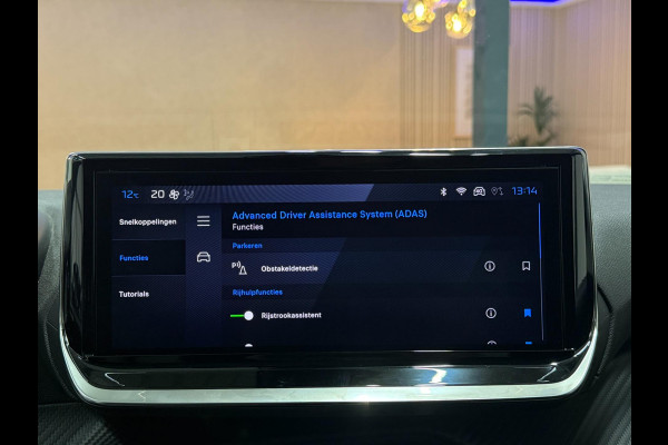 Peugeot 208 Allure BLACKEDITION Aut. 100 PK Navi Leder Led Carbon PDC ACC Carplay