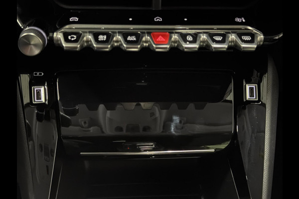 Peugeot 208 Allure BLACKEDITION Aut. 100 PK Navi Leder Led Carbon PDC ACC Carplay