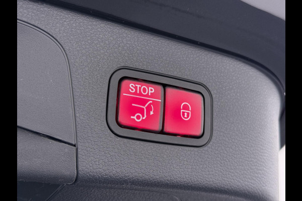 Mercedes-Benz EQC 400 4MATIC Business Solution AMG 80 kWh | SOH 94% | ADAPTIVE CRUISE CONTROL| ELEK. ACHTERKLEP| CAMERA| COMPLETE AUTO|