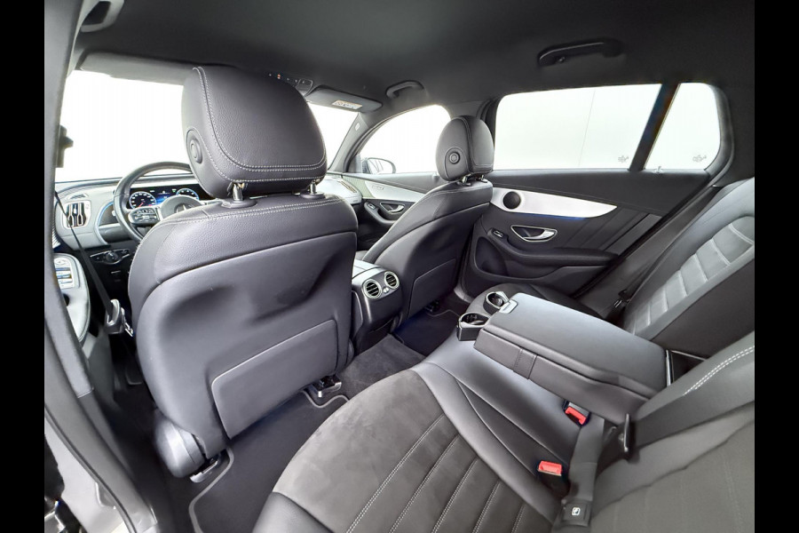 Mercedes-Benz EQC 400 4MATIC Business Solution AMG 80 kWh | SOH 94% | ADAPTIVE CRUISE CONTROL| ELEK. ACHTERKLEP| CAMERA| COMPLETE AUTO|