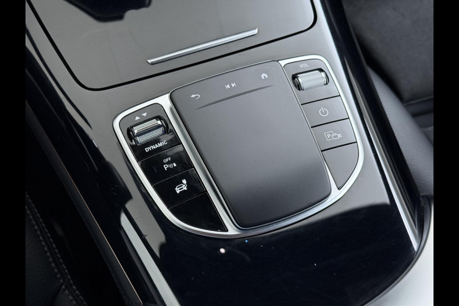 Mercedes-Benz EQC 400 4MATIC Business Solution AMG 80 kWh | SOH 94% | ADAPTIVE CRUISE CONTROL| ELEK. ACHTERKLEP| CAMERA| COMPLETE AUTO|