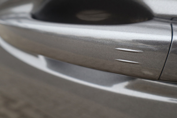 Peugeot 508 SW 1.6 HYbrid Active Pack Business Navi / Cruise / 360 Camera / Trekkaak / Lichtmetaal.