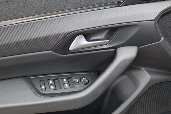 Peugeot 508 SW 1.6 HYbrid Active Pack Business Navi / Cruise / 360 Camera / Trekkaak / Lichtmetaal.