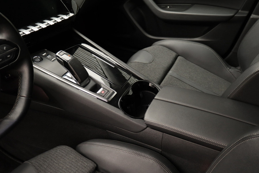 Peugeot 508 SW 1.6 HYbrid Active Pack Business Navi / Cruise / 360 Camera / Trekkaak / Lichtmetaal.