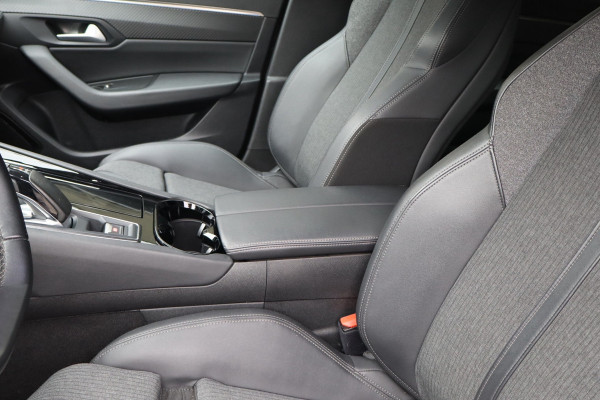 Peugeot 508 SW 1.6 HYbrid Active Pack Business Navi / Cruise / 360 Camera / Trekkaak / Lichtmetaal.