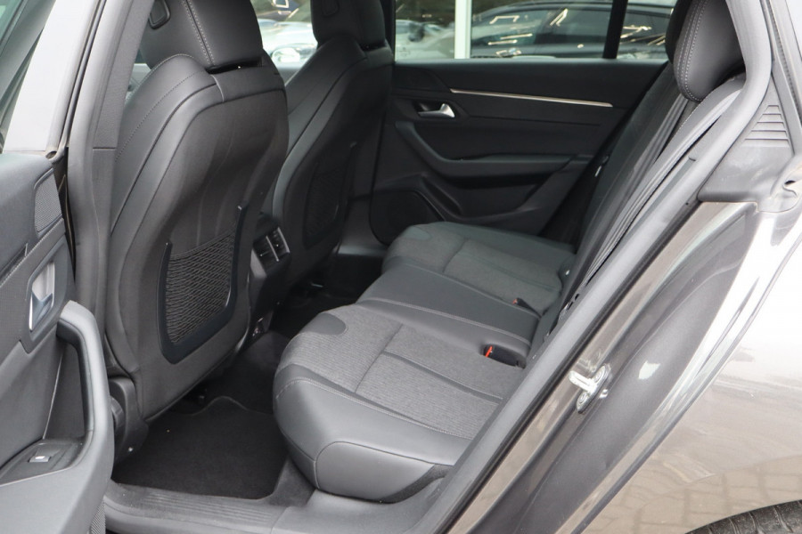 Peugeot 508 SW 1.6 HYbrid Active Pack Business Navi / Cruise / 360 Camera / Trekkaak / Lichtmetaal.