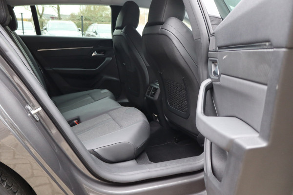 Peugeot 508 SW 1.6 HYbrid Active Pack Business Navi / Cruise / 360 Camera / Trekkaak / Lichtmetaal.