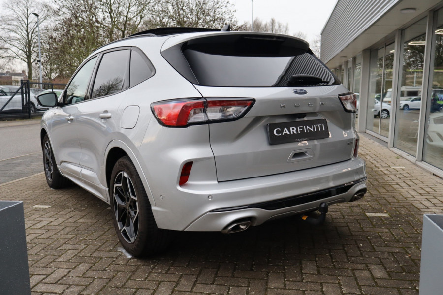 Ford Kuga 2.5 PHEV ST-Line 225 Pk / Panoramadak, Climate / Cruise / Camera / B&O / Trekhaak / 19".