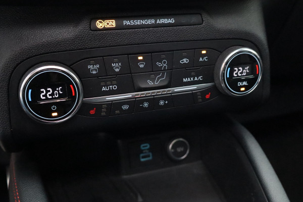 Ford Kuga 2.5 PHEV ST-Line 225 Pk / Panoramadak, Climate / Cruise / Camera / B&O / Trekhaak / 19".