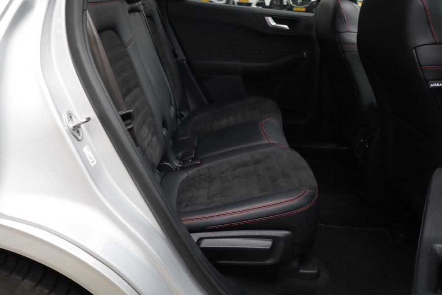 Ford Kuga 2.5 PHEV ST-Line 225 Pk / Panoramadak, Climate / Cruise / Camera / B&O / Trekhaak / 19".