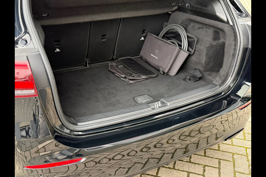 Mercedes-Benz B-Klasse 250 e 218 Pk Business Solution AMG Limited / Nav / Cruise / Sfeerverlichting / 18".