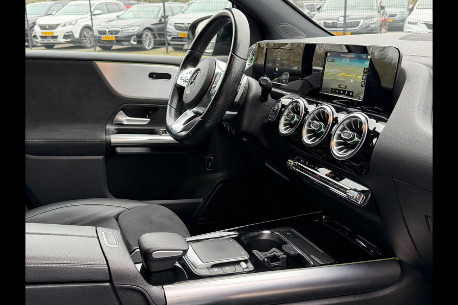 Mercedes-Benz B-Klasse 250 e 218 Pk Business Solution AMG Limited / Nav / Cruise / Sfeerverlichting / 18".