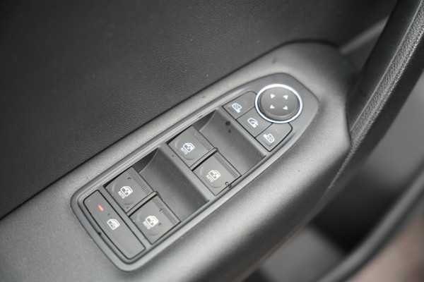 Renault Captur 1.0 TCe 100 Bi-Fuel Zen