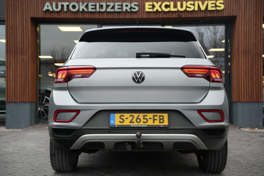 Volkswagen T-Roc 1.0 TSI Life Adaptive Cruise Virtual Dashb. Camera PDC Airco Trekhaak
