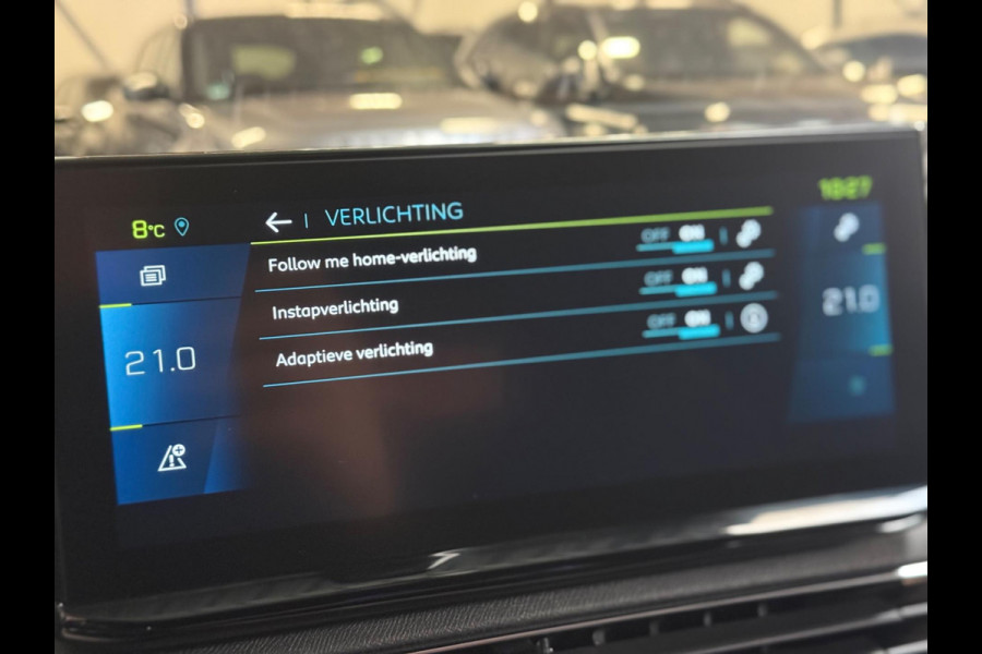 Peugeot 3008 1.6 HYbrid4 300 GT | Pano | Focal | Nachtzicht | Trekhaak | Keyless | CarPlay