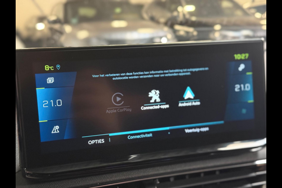 Peugeot 3008 1.6 HYbrid4 300 GT | Pano | Focal | Nachtzicht | Trekhaak | Keyless | CarPlay