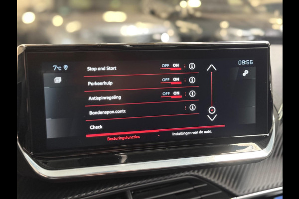 Peugeot 2008 1.2 PureTech GT Pack | Pano | BTW | ACC | Sfeerverlichting | Keyless | Stoelverwarming