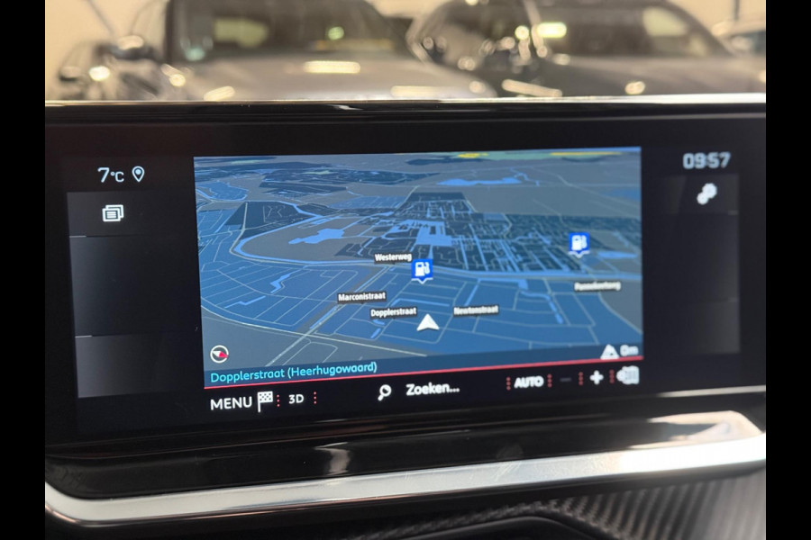 Peugeot 2008 1.2 PureTech GT Pack | Pano | BTW | ACC | Sfeerverlichting | Keyless | Stoelverwarming