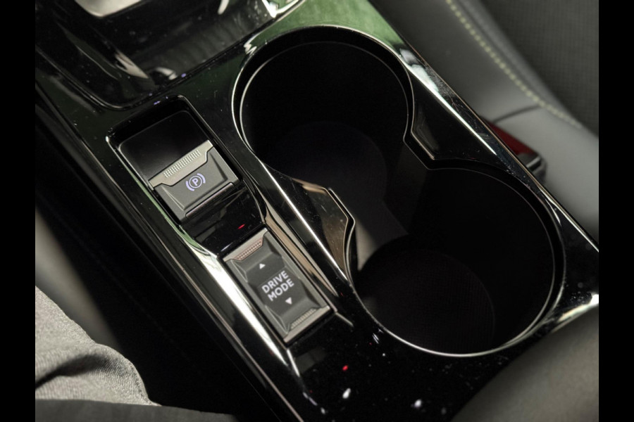 Peugeot 2008 1.2 PureTech GT Pack | Pano | BTW | ACC | Sfeerverlichting | Keyless | Stoelverwarming